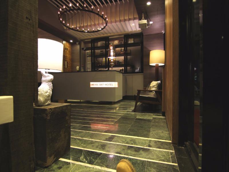 Herb Art Hotel Цзилун Экстерьер фото